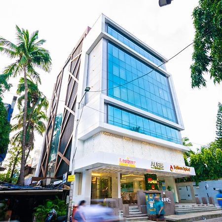 Hotel Auris & Banquets, Mumbai International Airport 外观 照片