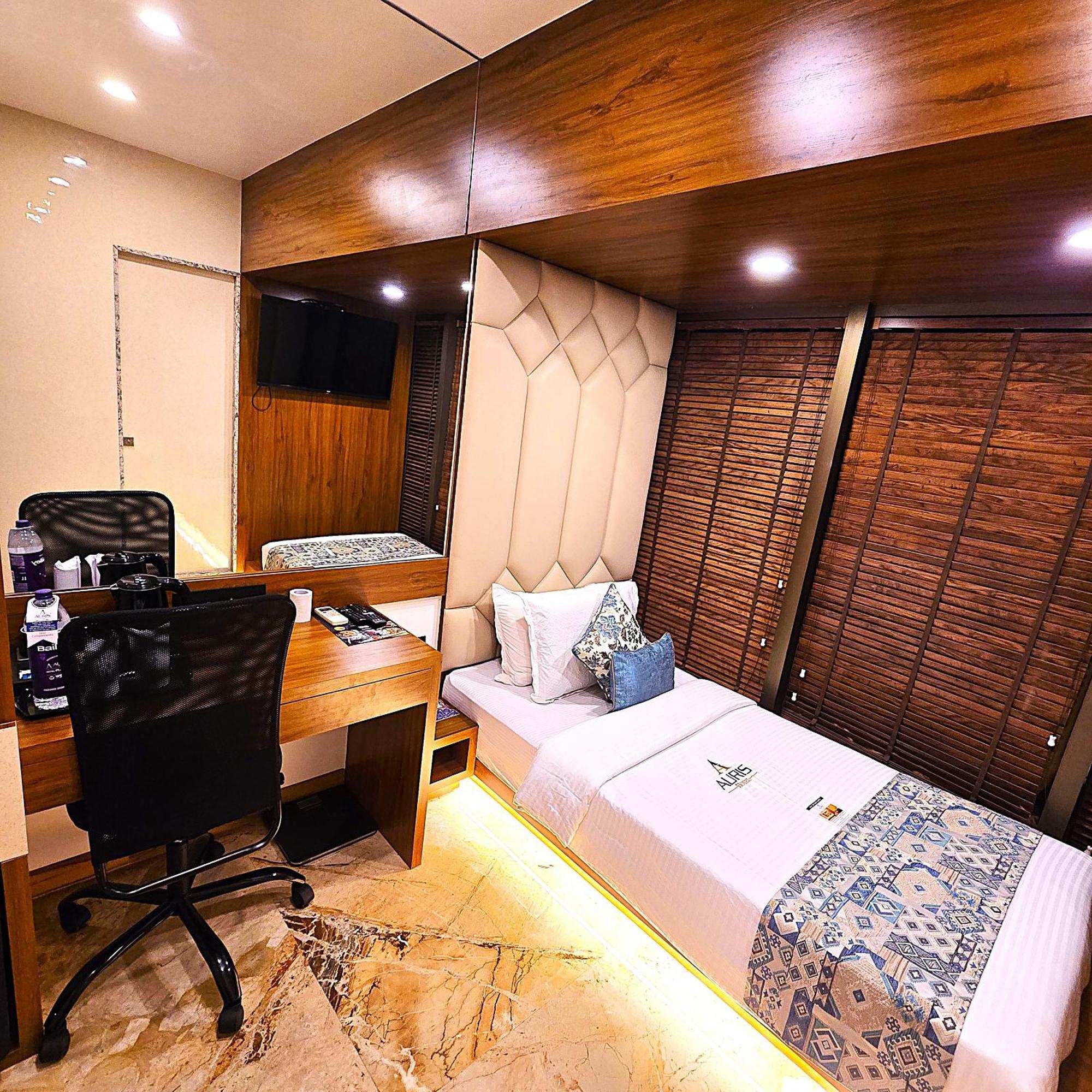 Hotel Auris & Banquets, Mumbai International Airport 外观 照片