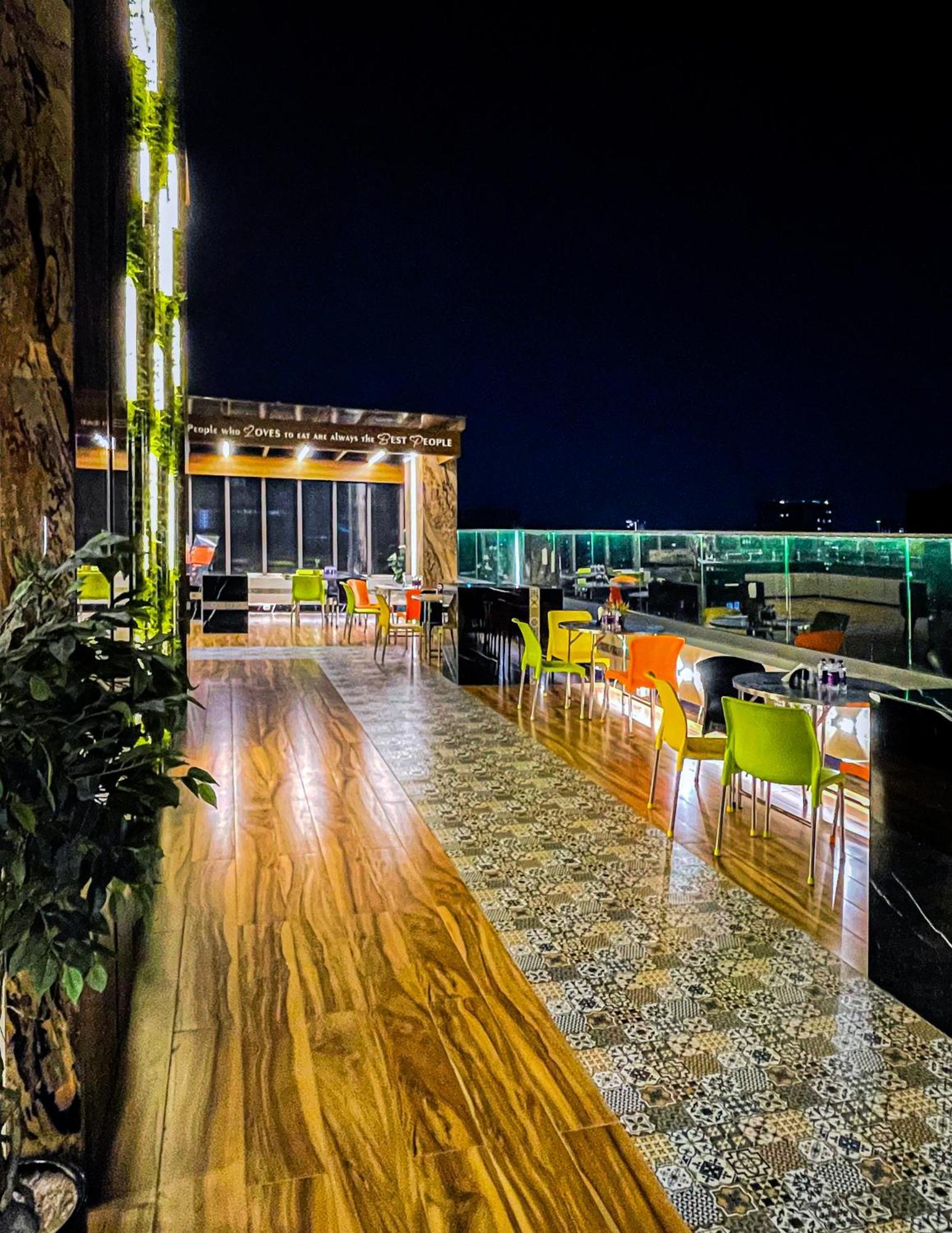 Hotel Auris & Banquets, Mumbai International Airport 外观 照片